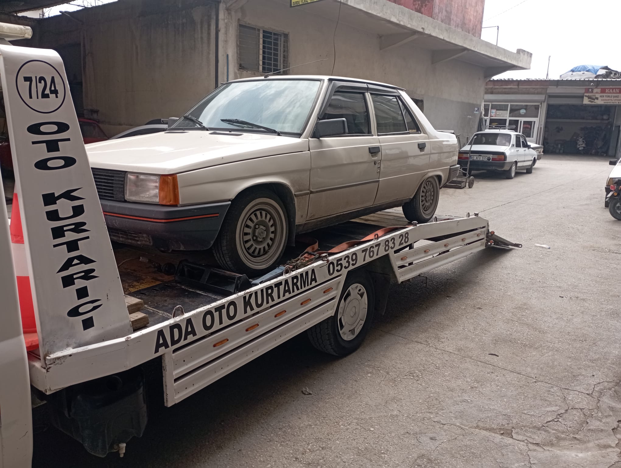 ADA Oto Kurtarma binek araç çekici hizmeti